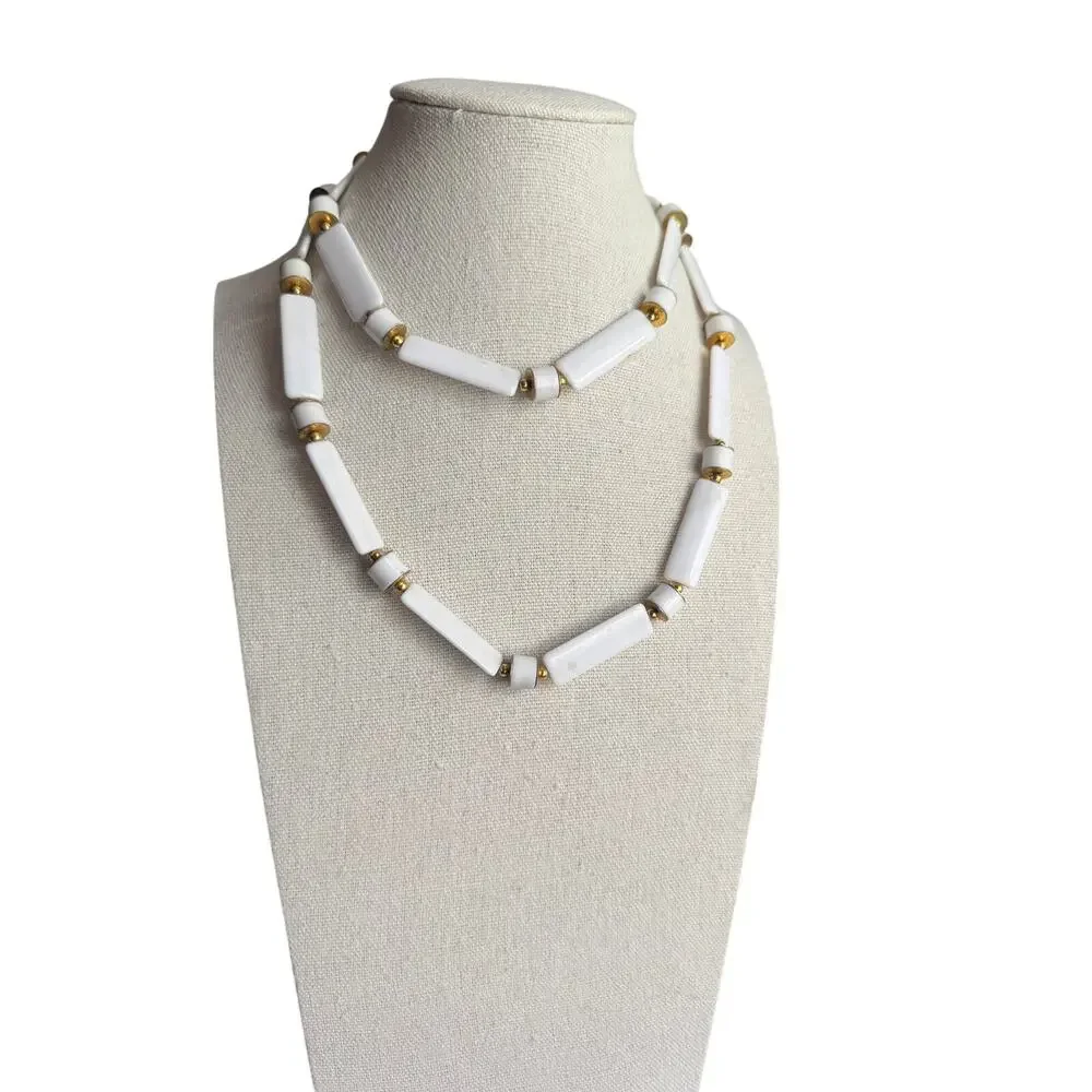 Lot‎ Of 3 Vintage Crown Trifari Monet Marvella Necklaces Statement Beaded
